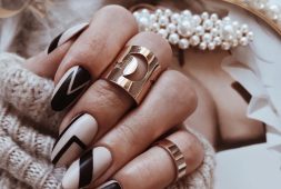 50-most-beautiful-winter-nail-designs-shrinking-to-your-fingertips-2019