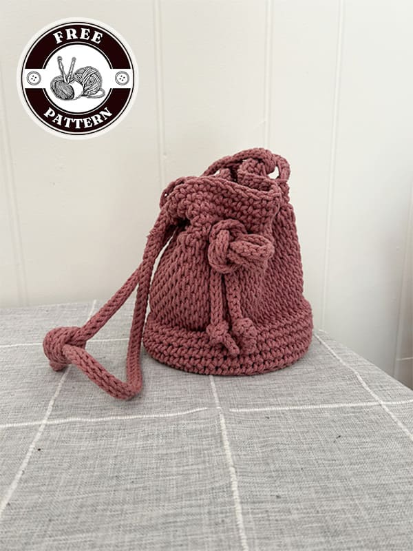 eyelets easy crochet bucket bag pattern