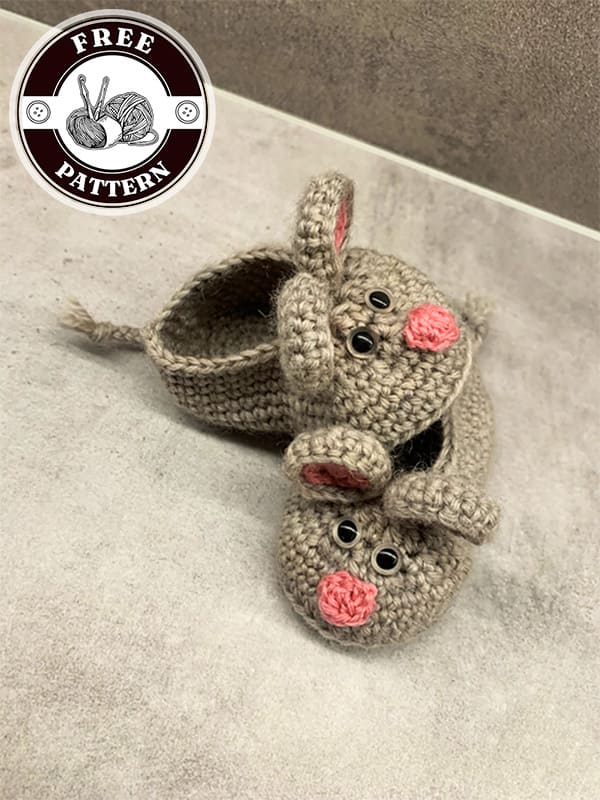 mouse crochet baby booties pattern
