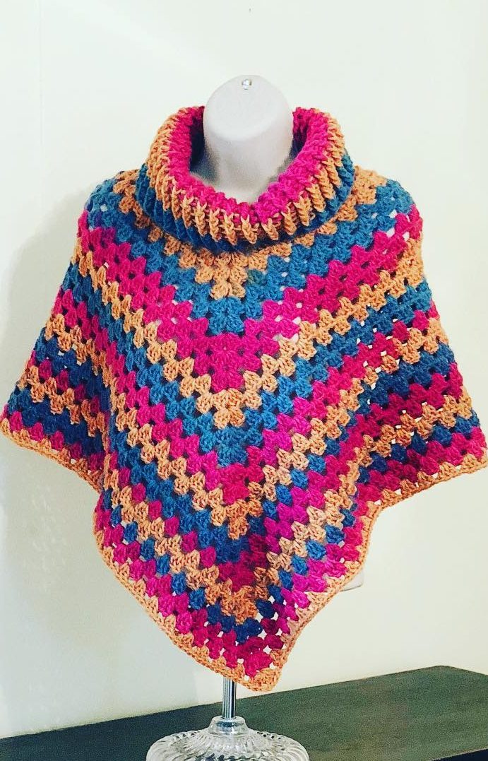 28+ Easy Free Crochet Poncho Patterns Ideas for Women Crochet Projects ...
